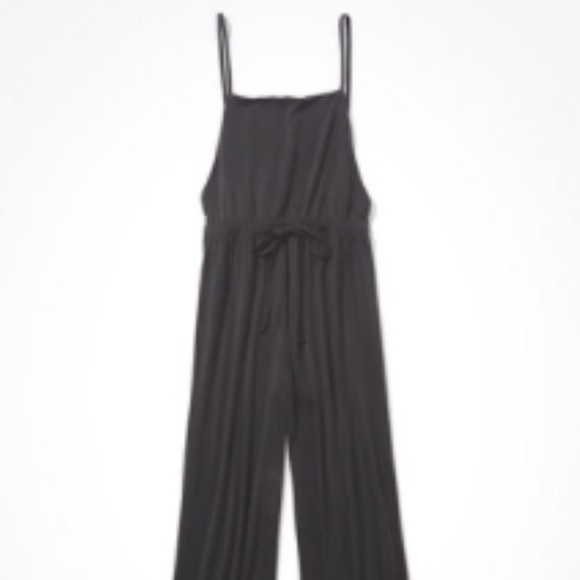 American eagle dark grey jumper. Ties @ back w/elastic waist adjustable straps - Picture 3 of 9